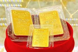 Giá vàng ngày 28/11/2023: Vàng tăng mạnh, vượt ngưỡng 2.000 USD/ounce